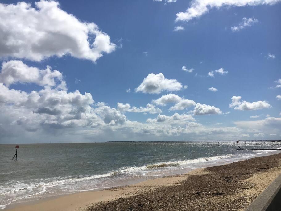 Gordon Villa - A Seaside Escape Harwich Dış mekan fotoğraf